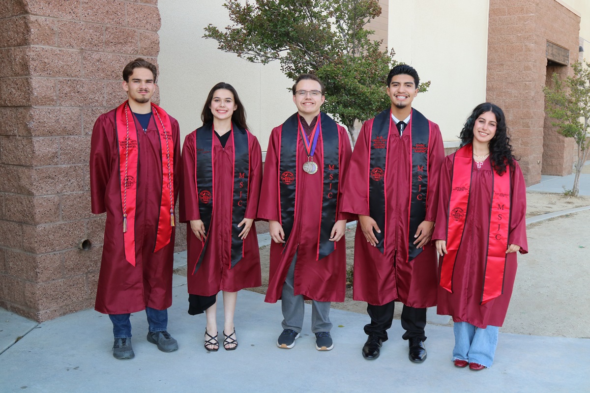 Beaumont High School Middle College graduates