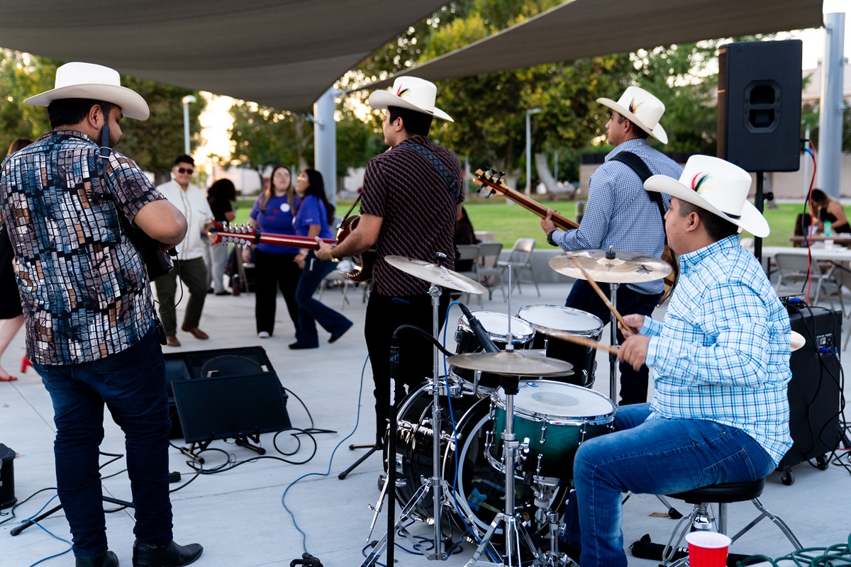 musicians performing at MSJC